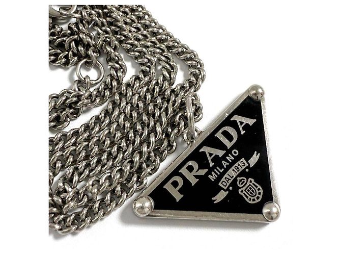 Pendente collana simbolo Prada per uomini e donne - vista 5