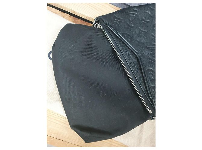 Louis Vuitton Uniforme Pallas BB Nero - vista 6