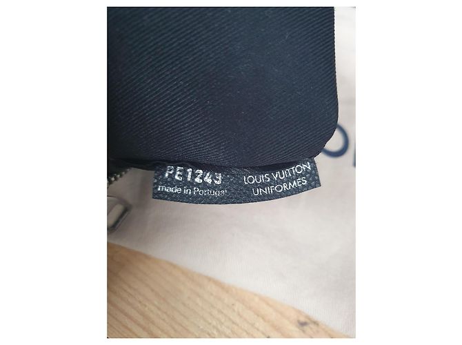Louis Vuitton Uniforme Pallas BB Nero - vista 7