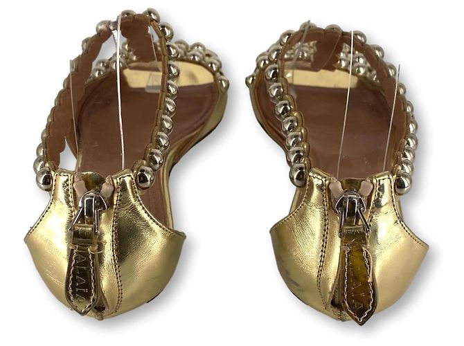 Sandali metallici piatti Alaïa D'oro Gold hardware - vista 4