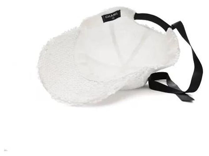 Chanel Cap mit weißen Pailletten - Ansicht 7