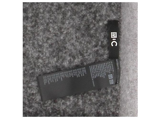 Uniqlo Grau Schal - Ansicht 4