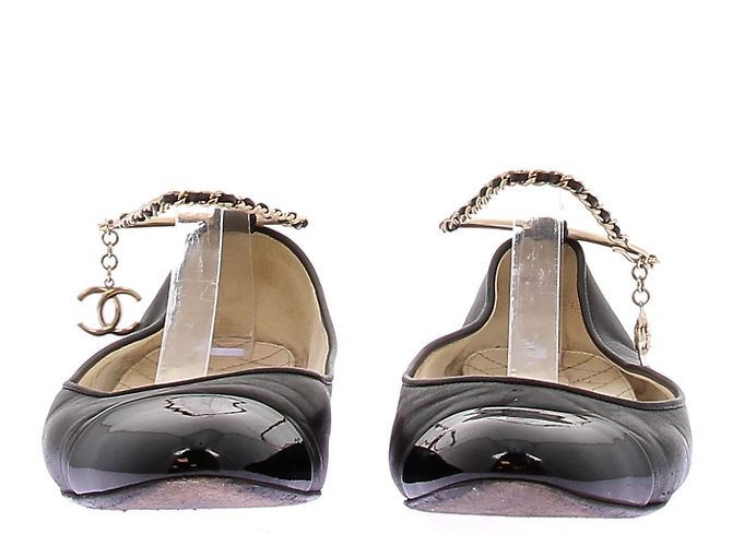 Chanel Bailarinas de cuero negro con cadena de tobillo dorada - vista 4