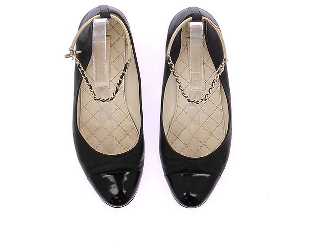 Chanel Bailarinas de cuero negro con cadena de tobillo dorada - vista 6