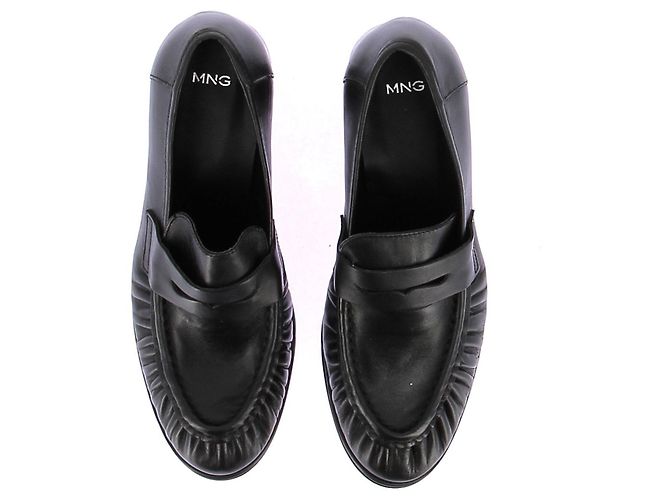 Mocassini con tacco in pelle nera Mango 39 Nero - vista 6