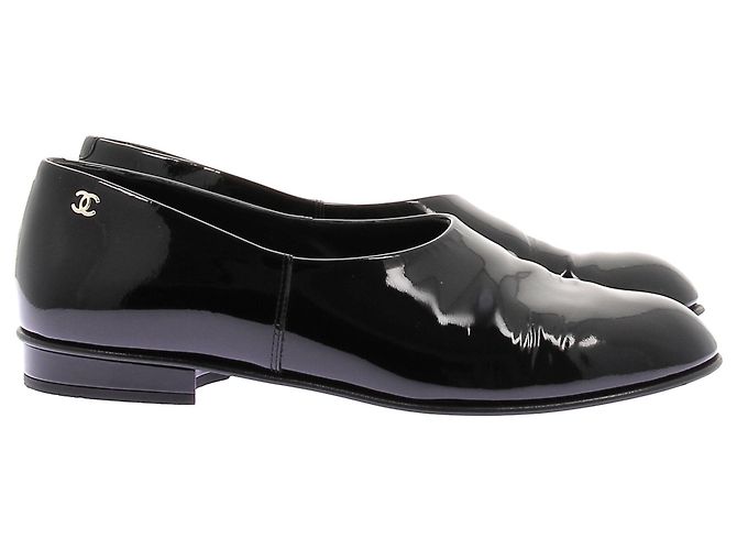 Chanel Mocasines negros de charol 37 - vista 2