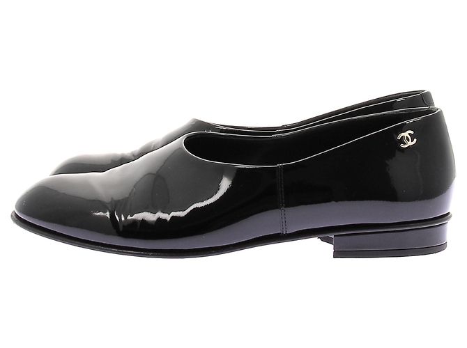 Chanel Mocasines negros de charol 37 - vista 3