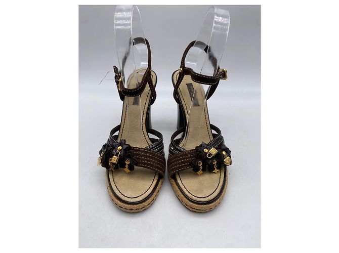 Louis Vuitton Absatzsandalen mit Charms Braun Leder 36 - Ansicht 2