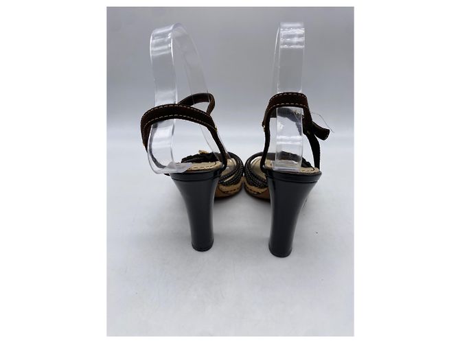 Louis Vuitton Absatzsandalen mit Charms Braun Leder 36 - Ansicht 4