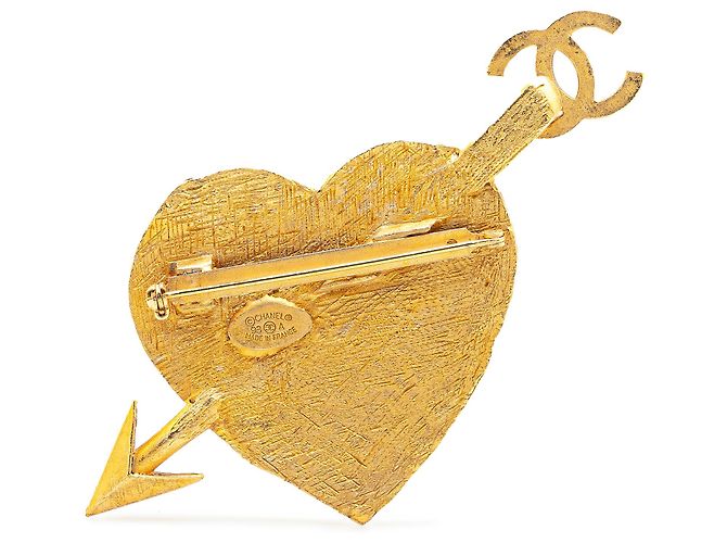 Spilla a forma di cuore e freccia in oro placcato CC di Chanel D'oro - vista 2
