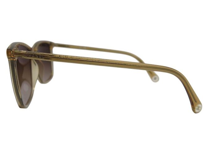 NUEVAS GAFAS DE SOL CHANEL 5447 EN PLÁSTICO BEIGE ESTUCHE - vista 4