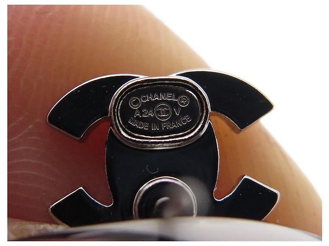 NUOVE ORECCHINI CHANEL A36138 LOGO CC PERLE STRASS Argento - vista 10