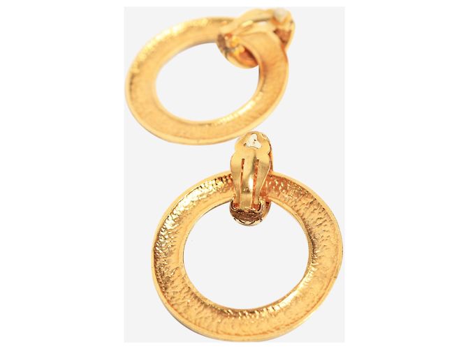 Chanel Orecchini a cerchio con clip in oro inciso D'oro - vista 2