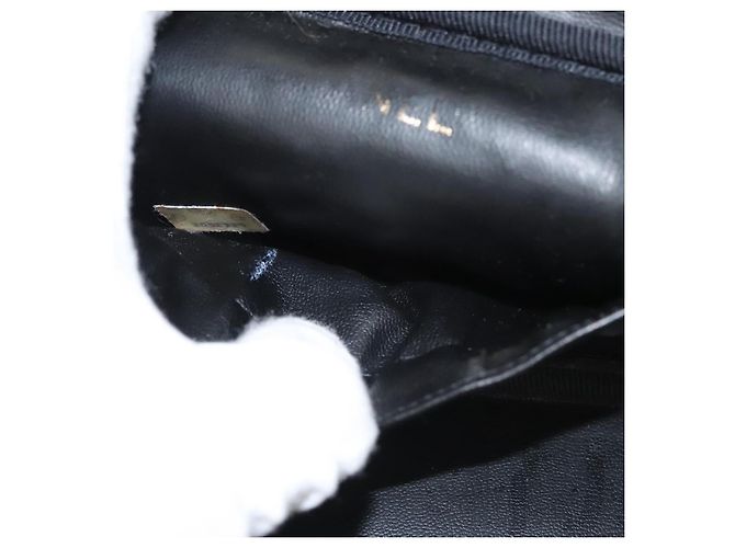 CHANEL Vanity Pouch Pelle Nera Oro CC Auth 122610 Nero D'oro - vista 22
