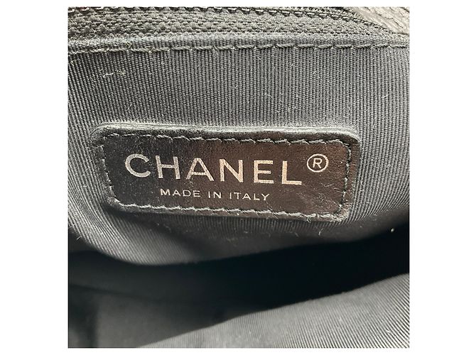Borsa tote executive grande in pelle caviar Chanel nera / hardware argento Nero - vista 12