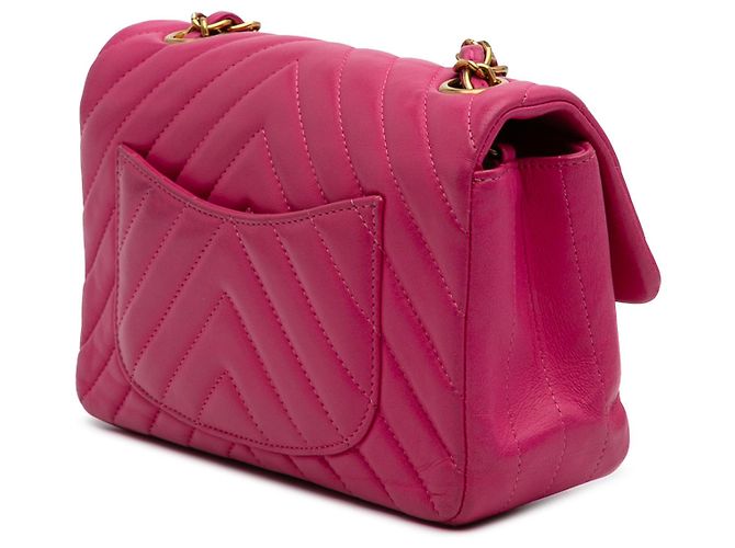 Chanel Mini Retangular Rosa Clássico Chevron em Couro de Cordeiro com Aba Única - vista 2