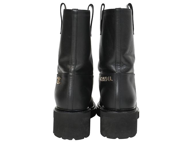 Timeless Chanel 2020 Interlocking CC Logo Moto Boots in Black Leather - view 3