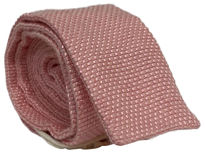 Cravate texturée en soie rose d'Acne Studios - vue 3