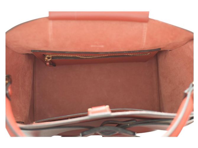 Bolsa de ombro em couro de bezerro BOYY Devon 21 com fivela decorativa. Marrom - vista 12