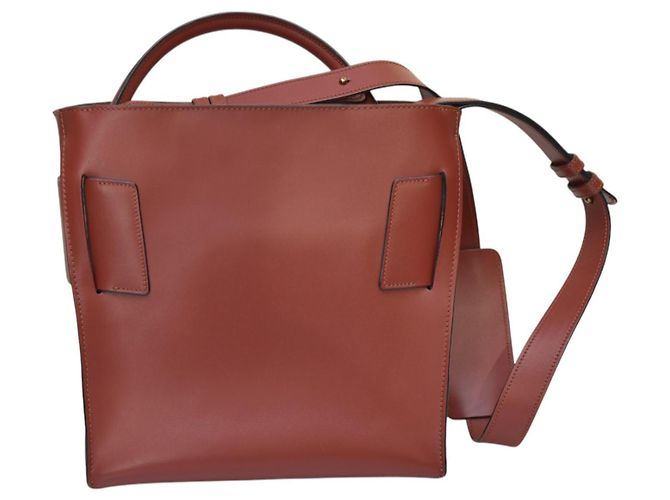 Bolsa de ombro em couro de bezerro BOYY Devon 21 com fivela decorativa. Marrom - vista 2