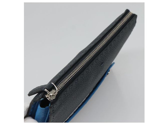 Borsa Clutch Celeria in Pelle Nera FENDI Auth bs25137 Nero - vista 5
