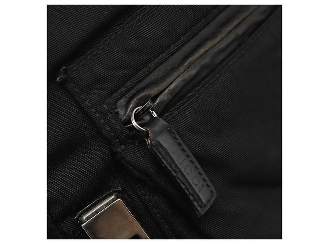 Zaino GUCCI in nylon nero Auth 117288 - vista 25