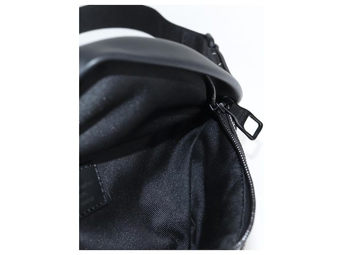 LOUIS VUITTON LV Bauchtasche Snow Discovery PM Tasche Nylon Schwarz M21427 Auth 116570SM - Ansicht 22