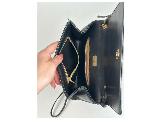 Vintage Givenchy 4G Ledertasche schwarz - Ansicht 8