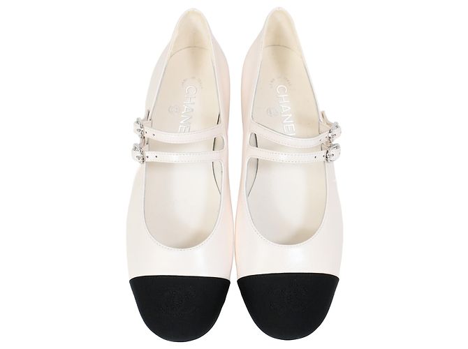 Classique Chanel Grosgrain Perle Mary Jane Ballet en Cuir d'Agneau Blanc - vue 9