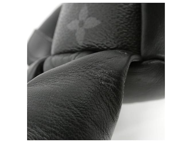 Ours en peluche Louis Vuitton Monogram Eclipse Flash Noir - vue 8