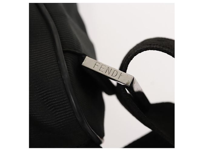 FENDI Schultertasche aus schwarzem Nylon mit Silber authentisch bs24965 - Ansicht 19
