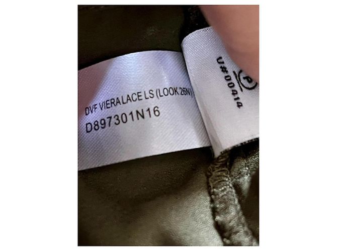 Diane Von Furstenberg DvF Viera Spitzenkleid in einem atemberaubenden Olivgrün - Ansicht 7