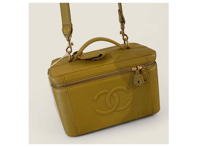 Chanel Vanity Schultertasche Vintage aus Kaviar - Ansicht 11
