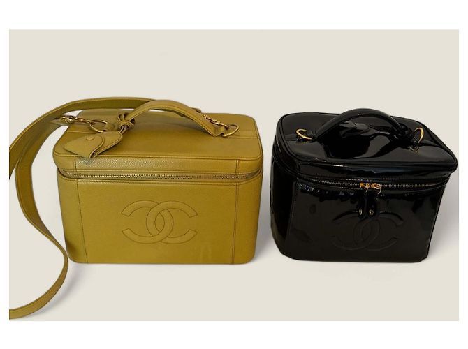 Chanel Vanity Schultertasche Vintage aus Kaviar - Ansicht 13