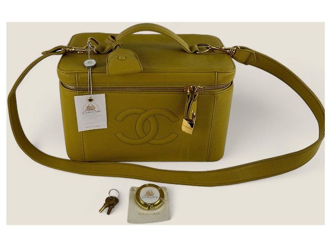 Chanel Vanity Schultertasche Vintage aus Kaviar - Ansicht 3