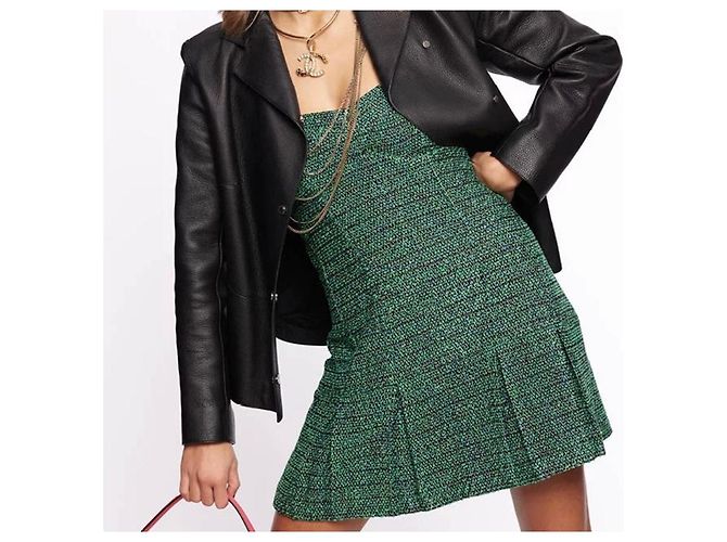 Vestido strapless Chanel de tweed verde - vista 11