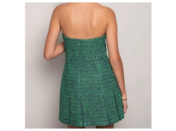 Vestido strapless Chanel de tweed verde - vista 7