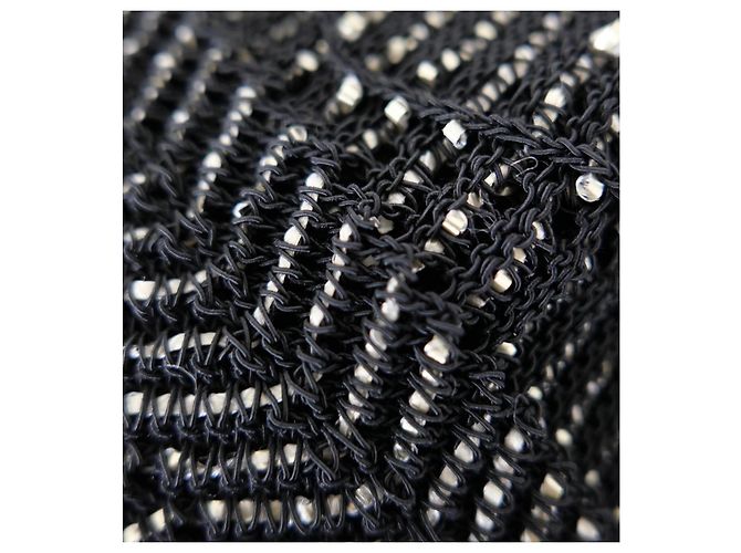Schwarze und goldene Rüschensleeve-Cardigan von Chanel Frühling 2018 - Ansicht 6