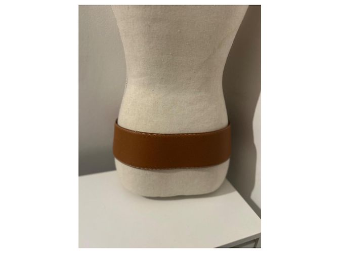 Cinturón Ancho Dior de Cuero Camel Cognac Camello - vista 2