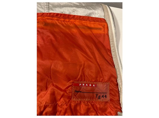 Beige Prada-Jacke - Größe 44 IT 40 FR - Taillierter Schnitt - Ansicht 8