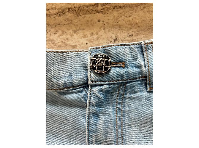 Chanel Jeansshorts Blau Größe 36 - Ansicht 2