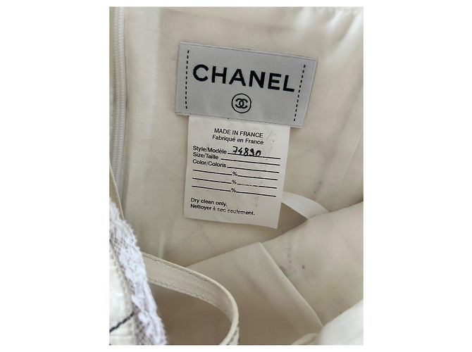 Vestido Chanel de cuero blanco con bordes de encaje Talla 36 - vista 5