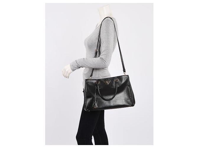 PRADA Borsa Tote Media a Doppia Cerniera in Pelle Saffiano Nera Nero - vista 3