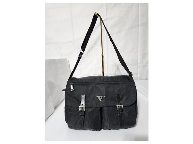 Borsa a tracolla in nylon Tessuto di PRADA nera Nero - vista 13