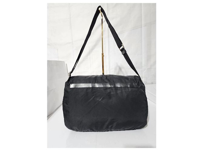 Borsa a tracolla in nylon Tessuto di PRADA nera Nero - vista 4