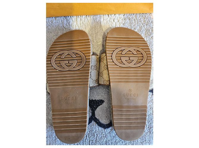 Sandali Gucci x Balenciaga Beige - vista 4