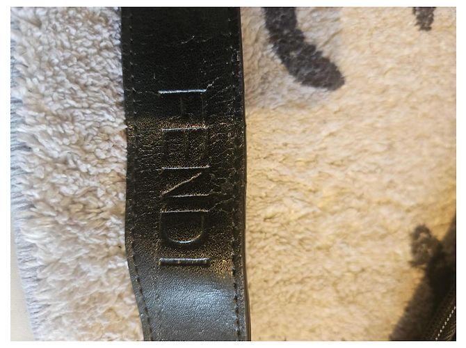 Borsa Baguette Fendi Nera in Lino con Hardware Argento Nero - vista 5