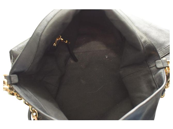 Borsa a spalla media in pelle granulata nera con catena dorata Givenchy Voyou Nero - vista 17