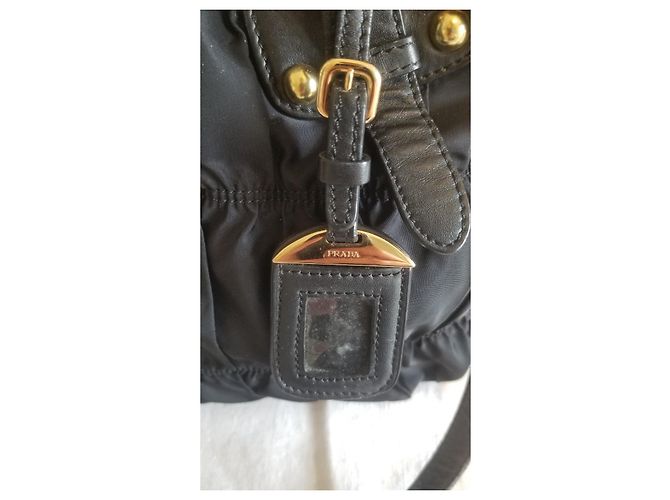 Sac à main Prada en lin noir avec détails dorés - vue 10