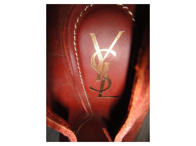 Botines Yves Saint Laurent de ante rojo Roja - vista 6